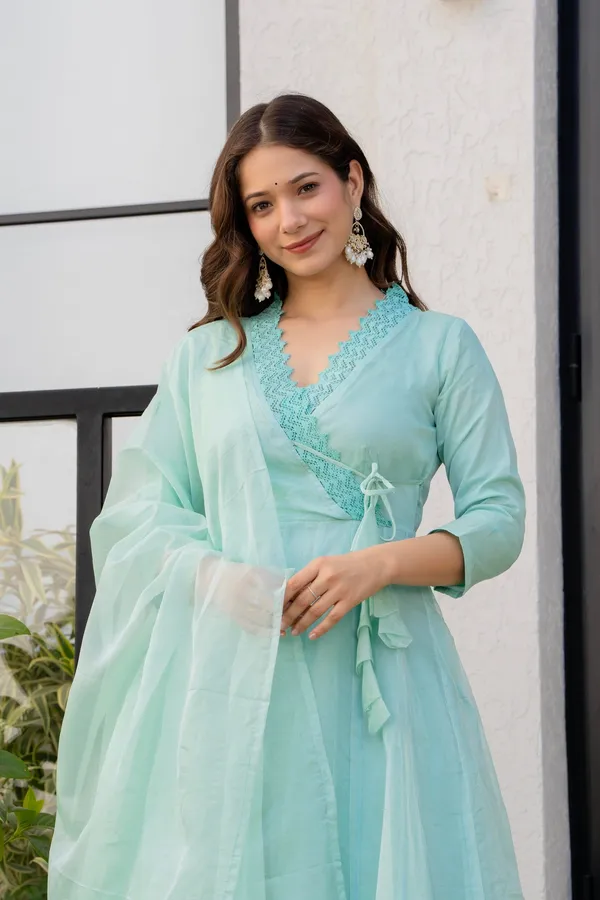 Sky_Blue_Organza_Premium_Kurta_Set_For_Women