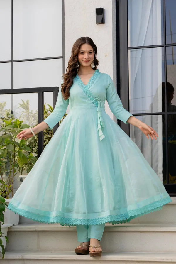 Sky_Blue_Organza_Premium_Kurta_Set_For_Women