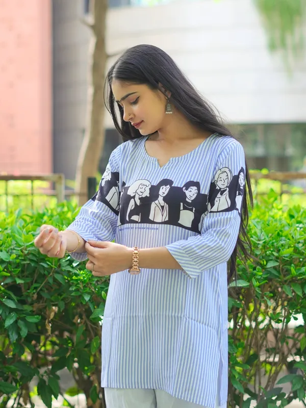Blue_100%_Cotton_Premium_Kurti_For_Women