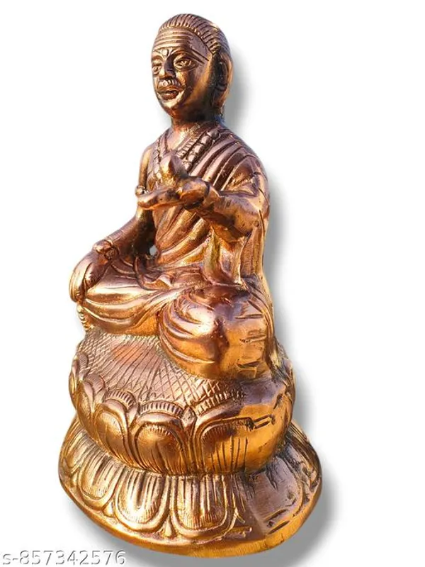 Lord_Basaweshvara_Basavanna_Basav_Yoga_Posture_Idol_With_Shivling_On_Hand_9_Inch_In_Size