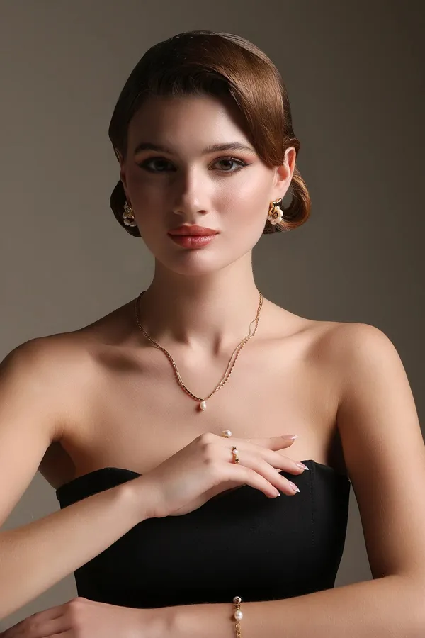 Pearl_Pendant_Necklace_Birthday_Gift_For_Her