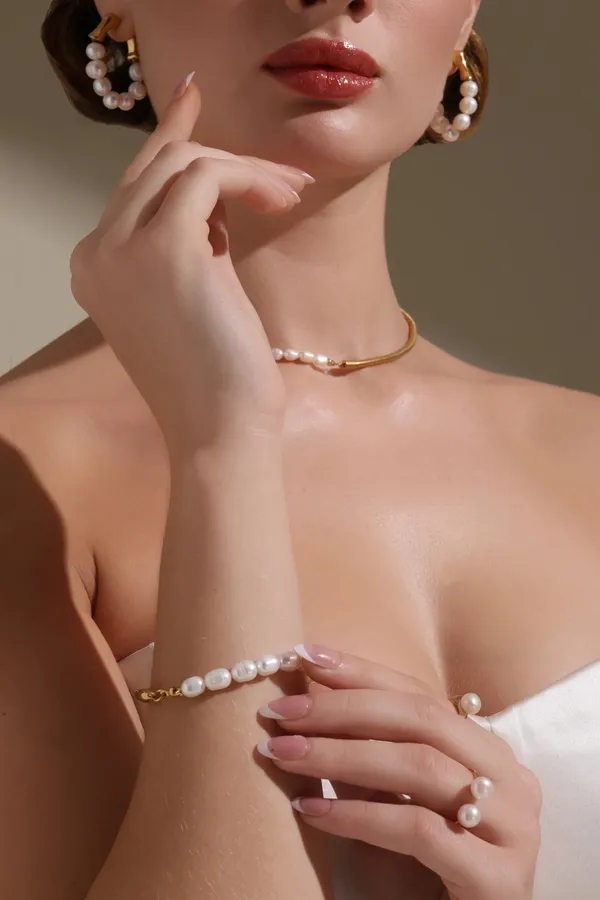 Pearl_Bracelet_Gift_Set_For_Wedding_Or_Anniversary