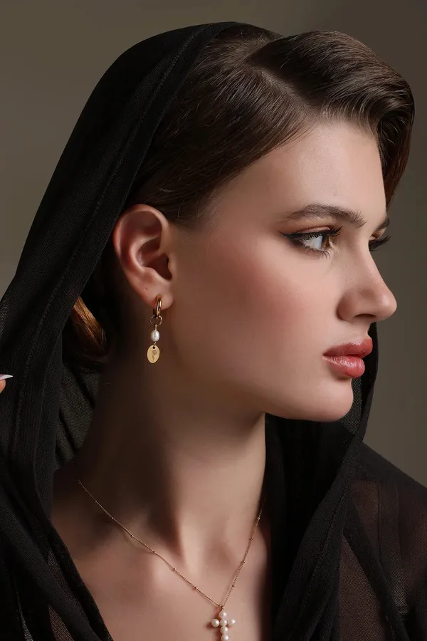 Floral_Pearl_Earrings_Diwali_Gift_For_Women