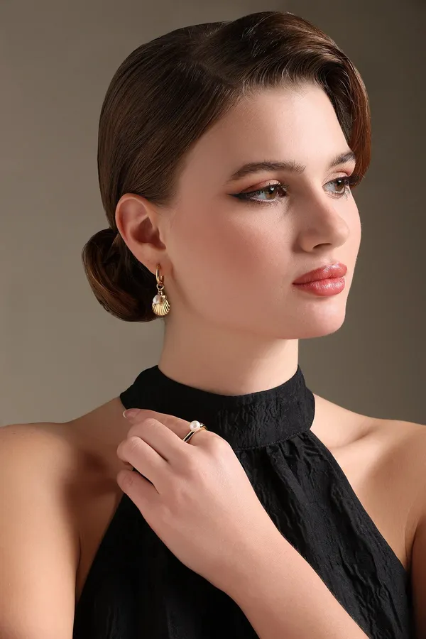 Ocean_Vibe_Earrings_Golden