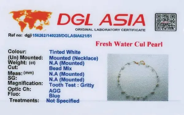 Pearl_Elegance_Chain_Pendant_Golden