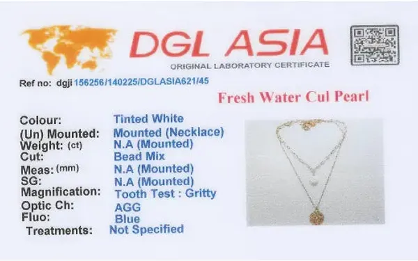 Golden_Charm_Pendant_Golden