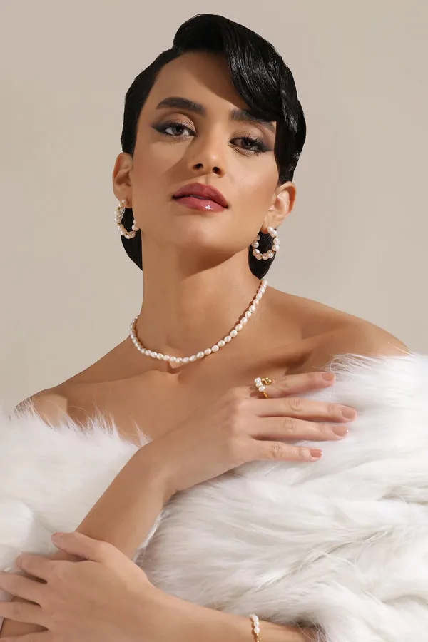 Clavicale_Pearl_Grace_Pendant_Golden