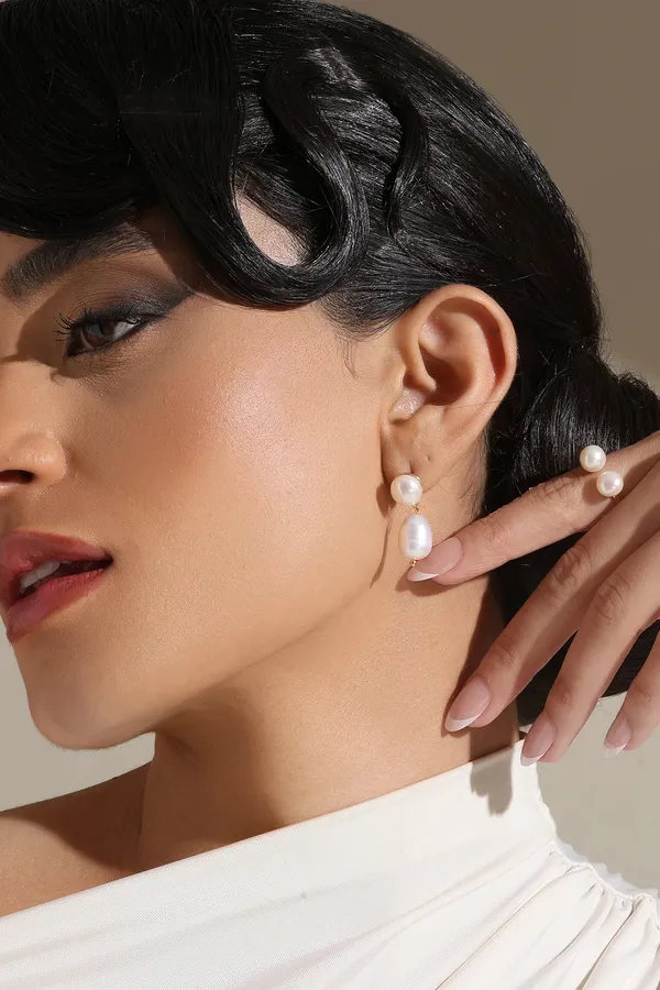 Daily_Chic_Earrings_Golden