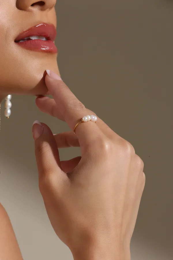 Index_Adorn_Ring_Golden