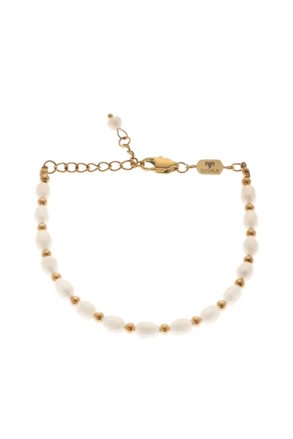 Pearl_Bracelet_For_Women_Everyday_Wear