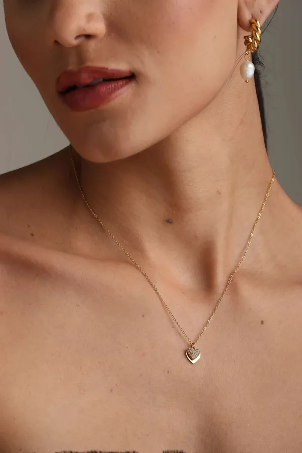 Heart_Celebration_Pendant_Golden