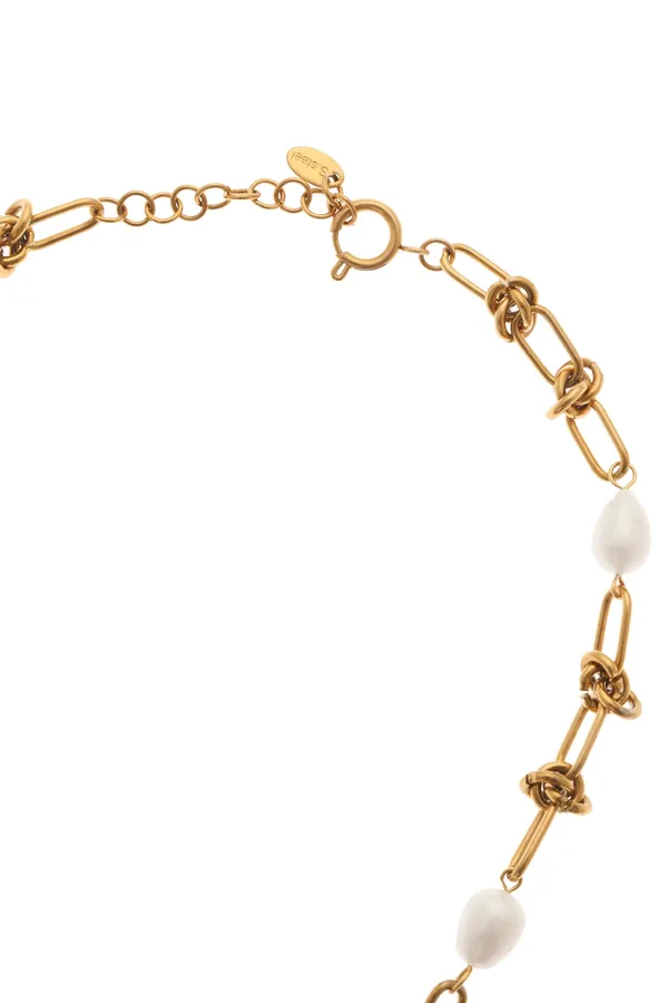 Versatile_Pearl_Pendant_Golden