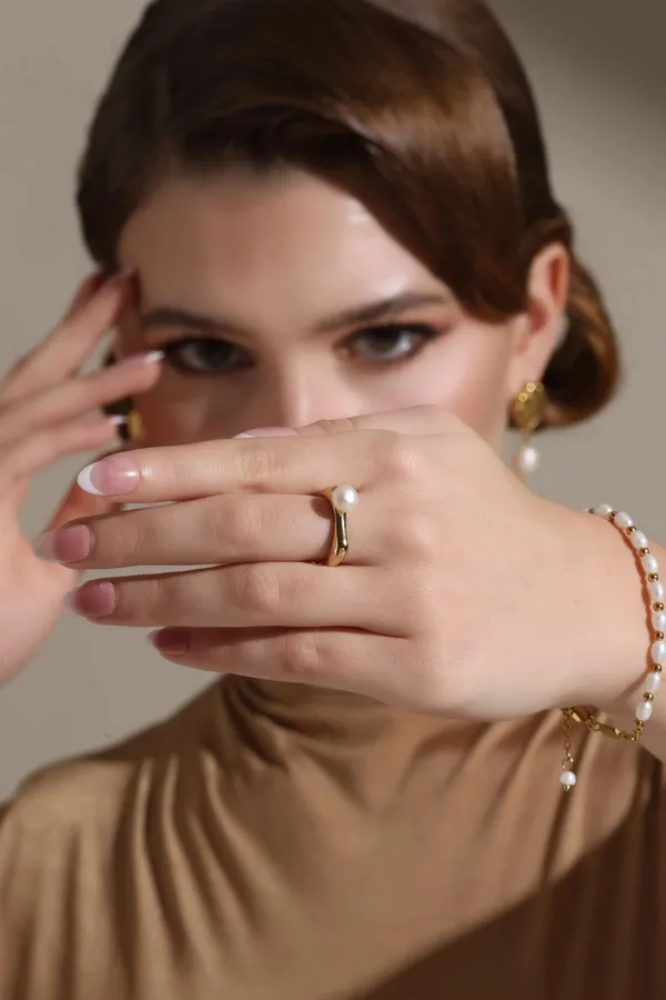 The_Boho_Pearl_Ring_Golden