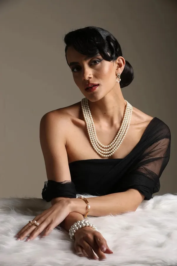 4_Strand_Mala_Silver_Pearl