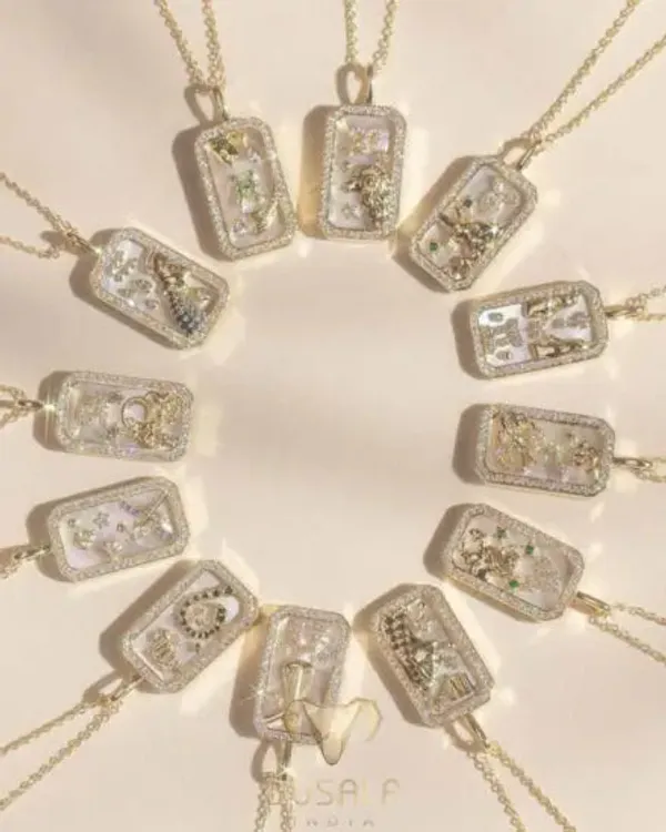 Leo_Zodiac_Pendant_18k_Gold_Plating_Colour_Necklace_Golden