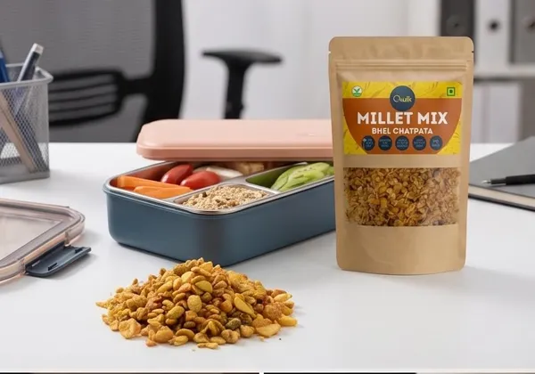 Qwik_Healthy_Millet_Mix,_Bhel_Chatpata_Flavor_(100g_-_Pack_of_3)_|_Roasted_Snacks_Diet_Namkeen_|_Jowar_&_Bajra_Flakes_Chivda_|_No_Palm_Oil,_No_MSG_|_Crunchy_Low_Calorie_Tea_Time_Snack
