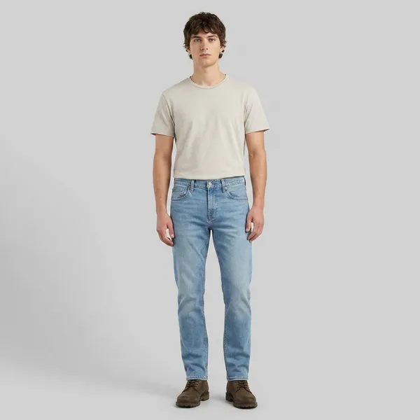 Light_Blue_Washed_Denim_Straight_Fit_Jeans_For_Men