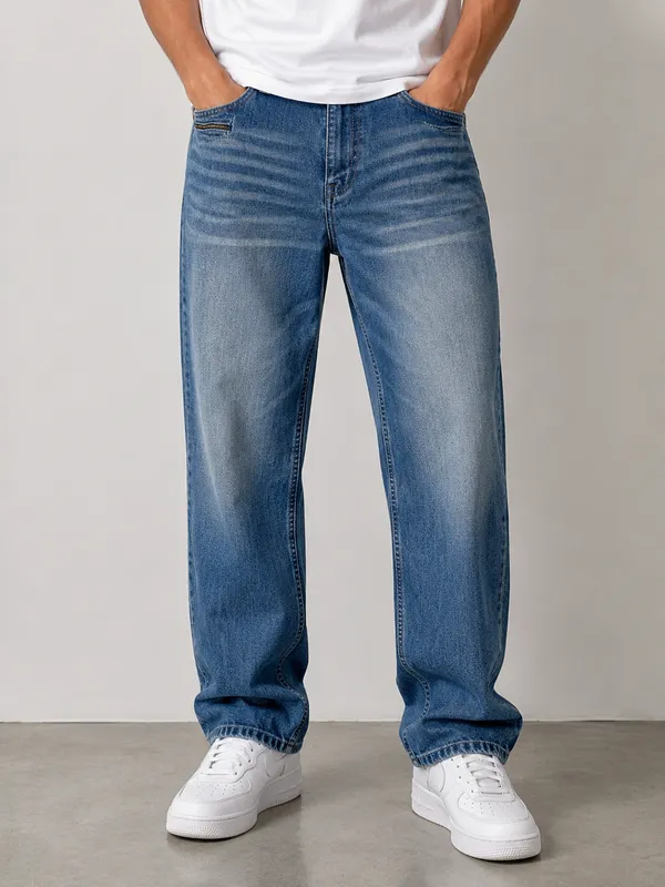 Indigo_Classic_Straight_Jeans