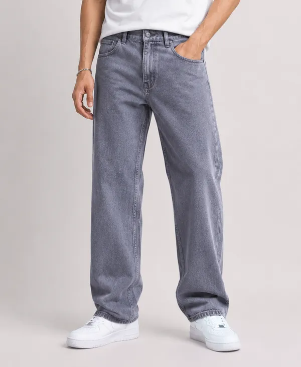 Grey_Denim_Relaxed_Fit_Jeans_for_Men
