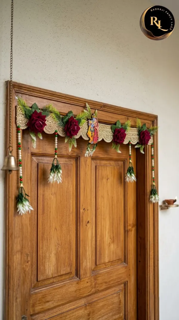 Designer_Festive_Door_Toran_/_Bandhanwar_with_Red_Rose_Flowers,_Green_Leaf_Foliage,_Divine_Central_Motif,_and_Beaded_Hangings