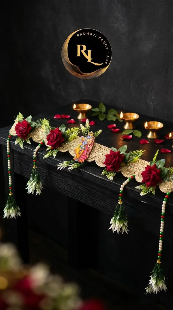 Designer_Festive_Door_Toran_/_Bandhanwar_with_Red_Rose_Flowers,_Green_Leaf_Foliage,_Divine_Central_Motif,_and_Beaded_Hangings