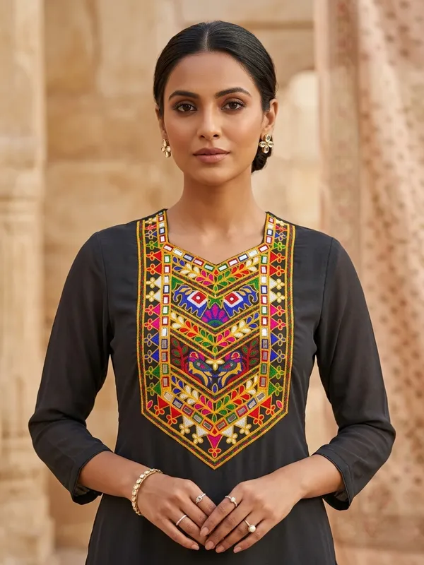 Neck-60_Multy-_Colour_Mirror_Work_neck_Patch