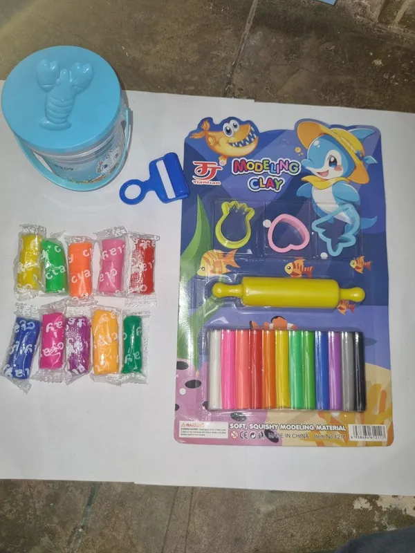 Modeling_Clay_Set_With_Tools_Marine_Theme