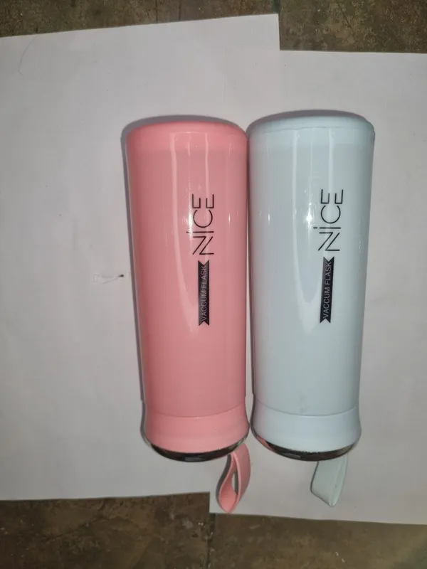 Nice_Insulated_Water_Bottle_Set_Pack_Of_2_Random_Colour