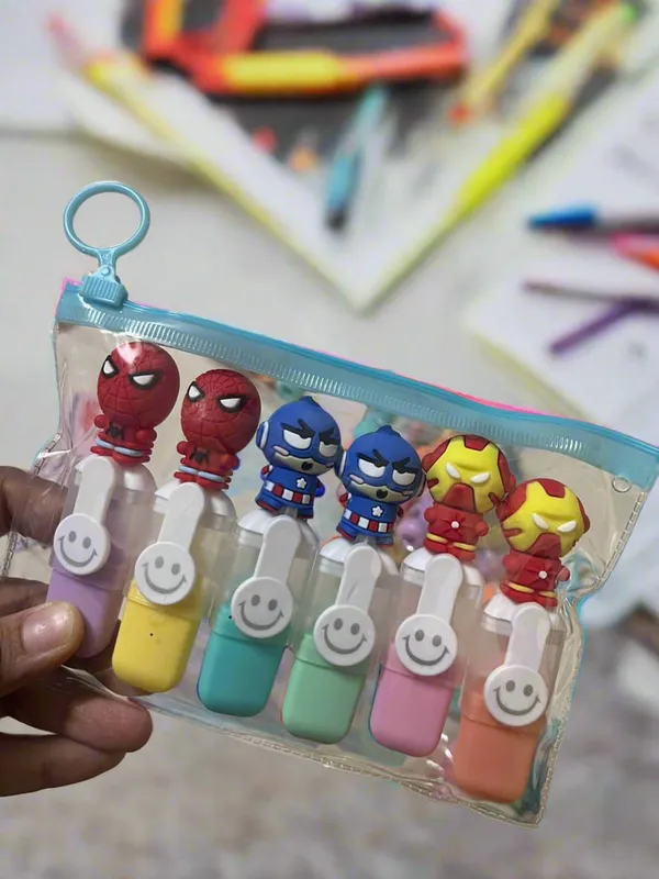 Cartoon_Character_Highlighter_Set_Of_6_Pieces_With_Superhero_Toppers_And_Smiley_Caps