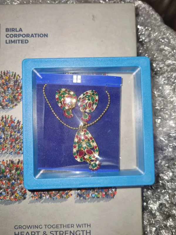 Multicolor_Stone_Studded_Peacock_Pendant_Set_With_Earrings