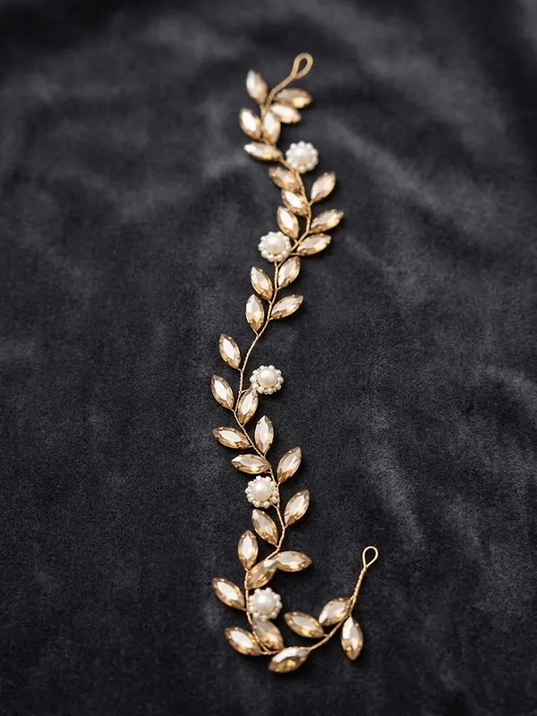 Antique_Gold_Floral_Vine_Hair_Accessory_With_Pearl_And_Crystal_Embellishments