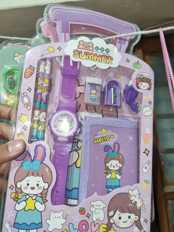 Summer_Themed_Purple_Stationery_Gift_Set_For_Kids