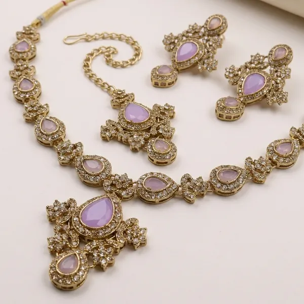 Elegant_Purple_Stone_Jewelry_Set_With_Gold_Tone_Detailing