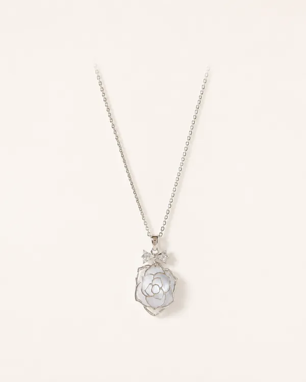 Mythink_White_Rose_Necklace
