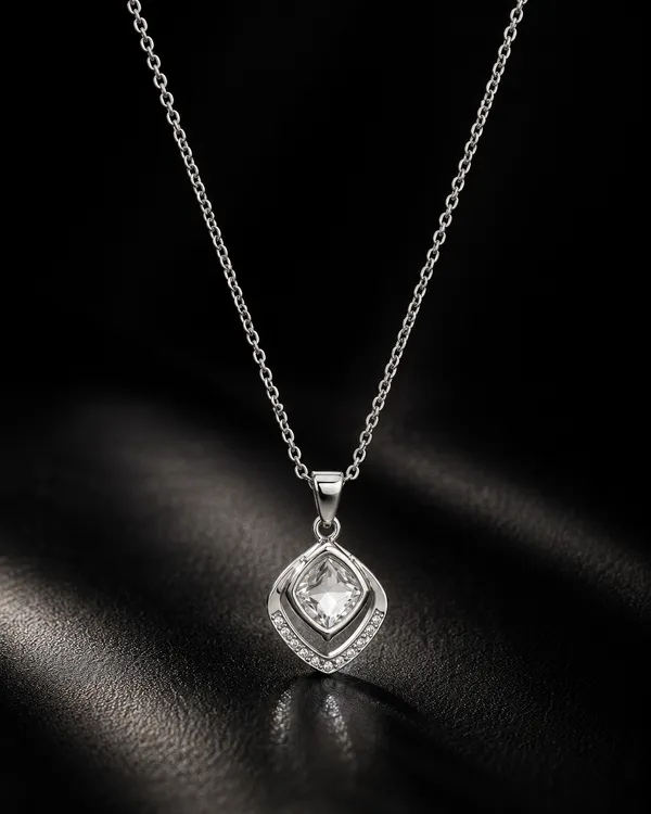 Mythink_Heart_Halo_Necklace