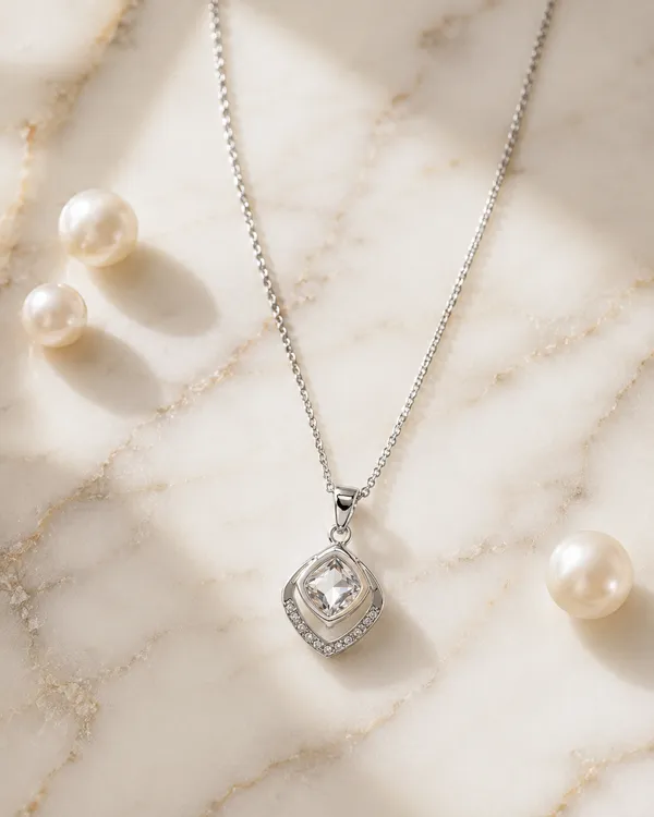 Mythink_Heart_Halo_Necklace