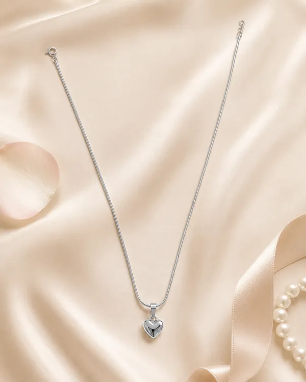 Mythink_Sweetheart_necklace