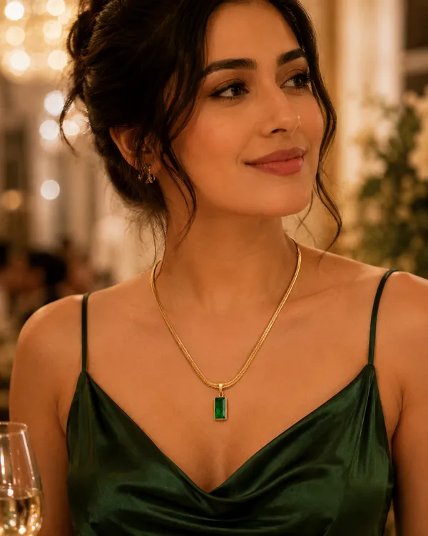 Mythink_Emerald_Luxe_Necklace