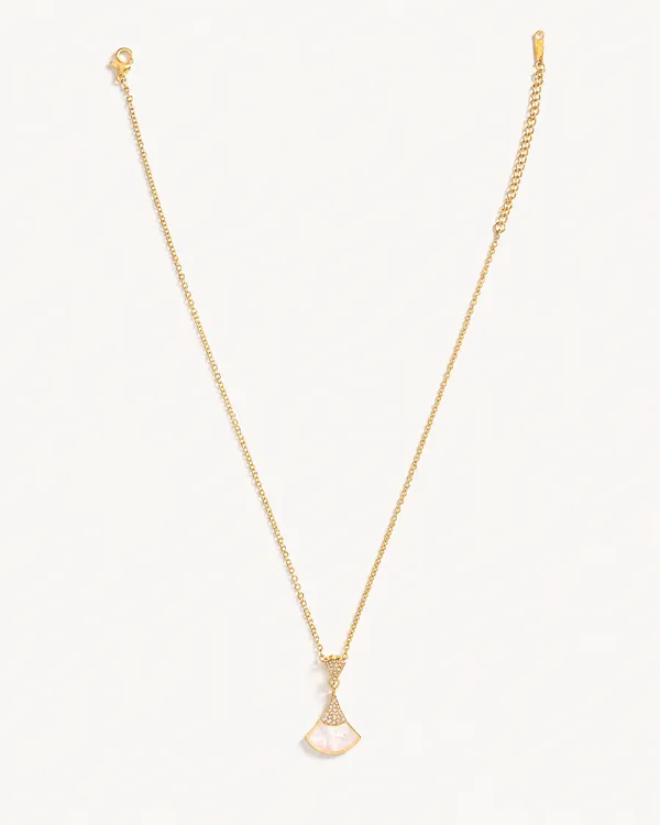 Mythink_Pearl_Fan_Necklace