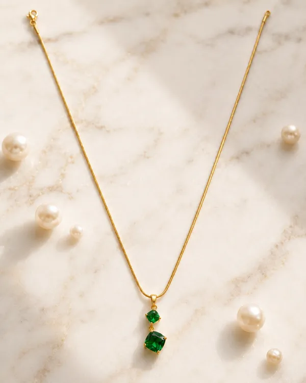 Mythink_Emerald_Muse_Necklace