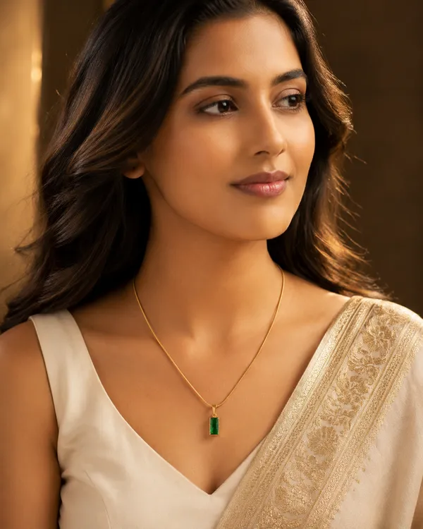 Mythink_Emerald_Bliss_Necklace