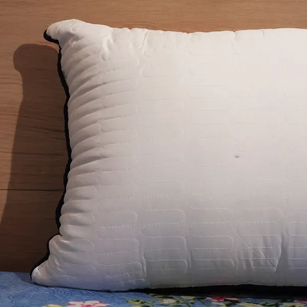 White_Polycotton_Pillow_For_Home_&_Decor