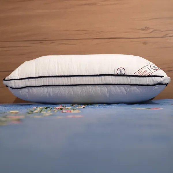 White_Polycotton_Pillow_For_Home_&_Decor