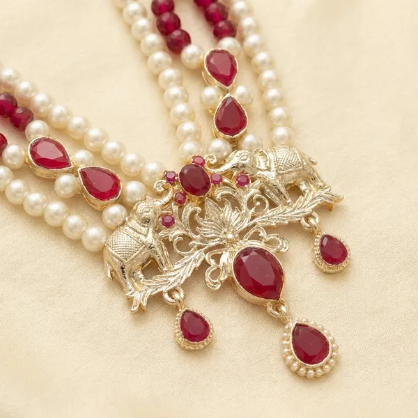Red_Metal_And_Pearls_Mala_For_Men