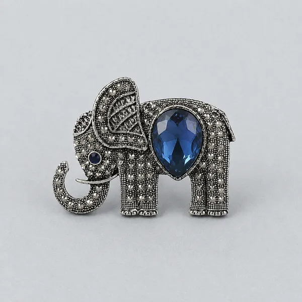 Black_Metal_Royal_Brooch_For_Men_