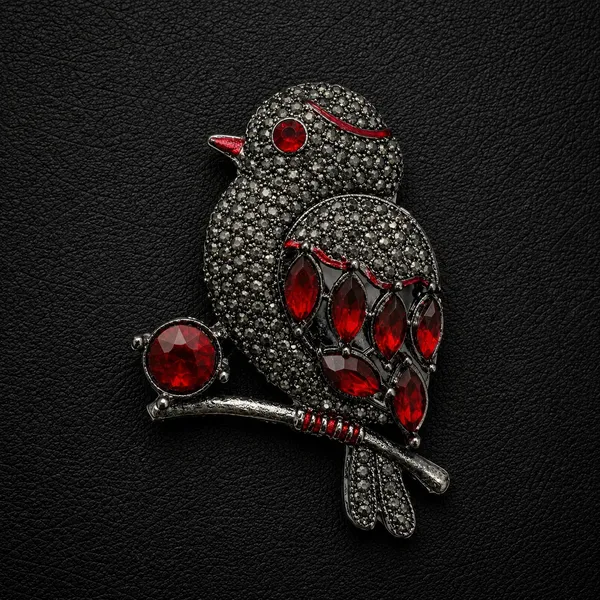 Sparkling_Parrot_Brooch_Pin_with_Red_Crystal_Accents