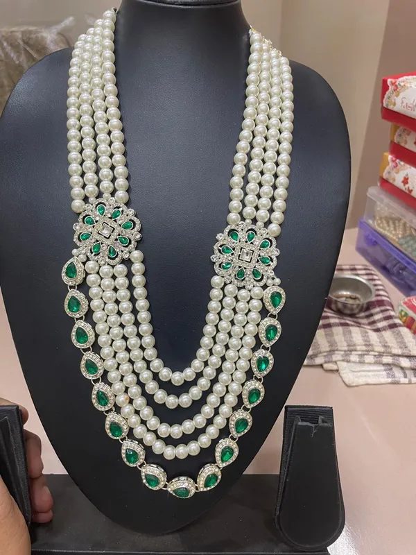 White_And_Green_Metal_And_Pearls_Mala_For_Men