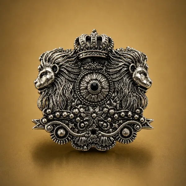 Antique_Silver_Royal_Lion_Crown_Brooch_Pin