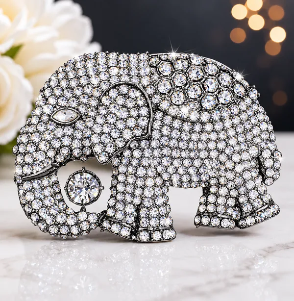 Sparkling_Crystal_Elephant_Brooch_Pin