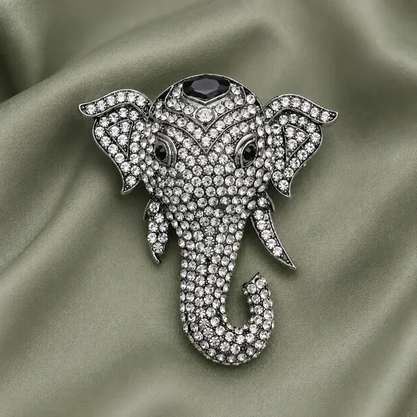 Sparkling_Crystal_Elephant_Head_Brooch_Pin